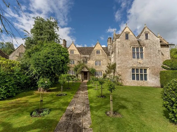 Kelmscott Manor