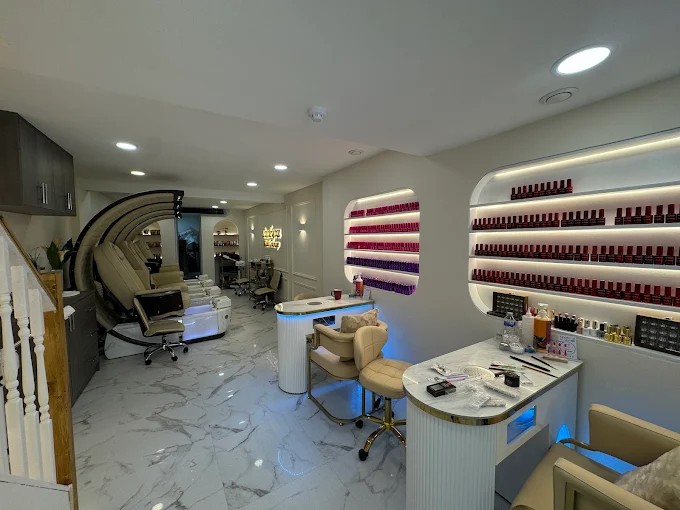 Luckyou Nail Lounge Bicester