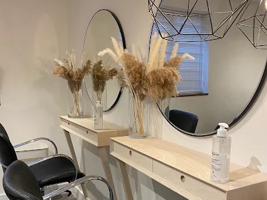 Phoenix Hair Salon