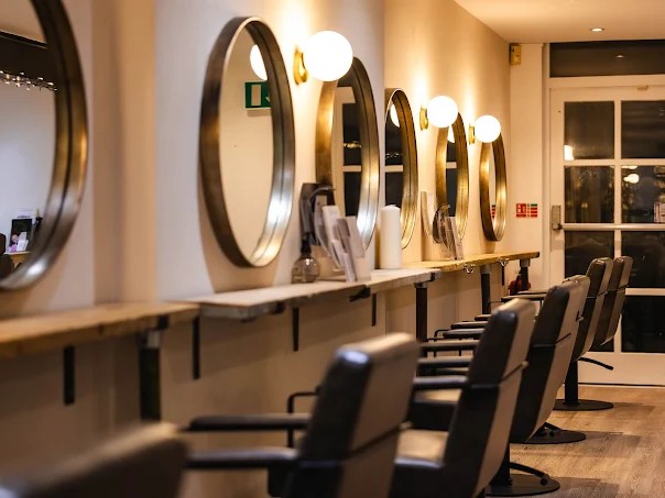 Sophie's Salon